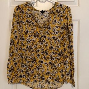 Yellow flowered top